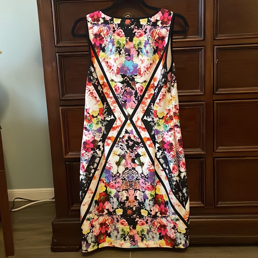 Neumann Marcus dress - Picture 2 of 3
